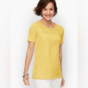 Talbots XL Yellow Scalloped Eyelet Yoke Cotton Tee Dressy Tshirt Vacation Tee